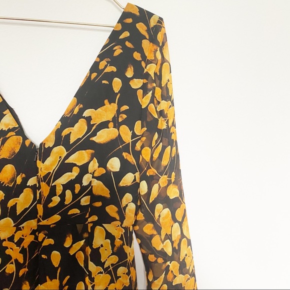 Sau Lee Michella Leaf Print Midi Dress Plunge Black Marigold Spring Boho Size 2 - Picture 5 of 15